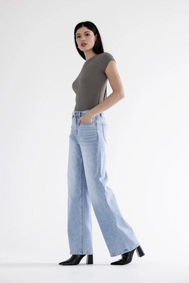 Mica Denim - Super High Rise Loose Straight Jeans (32" Inseam) - MDP-T3288-SaltTree